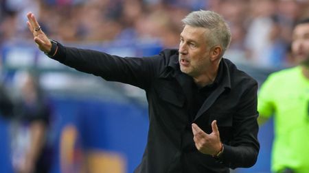 Frații Surkis i-au oferit un salariu de 1.200.000 de euro lui Edi Iordănescu pentru a o prelua imediat pe Dinamo Kiev