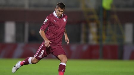 Alex Iacob, fost jucător la Steaua și Rapid, a semnat cu Ethnikos din Cipru. Fundașul va fi coleg cu Coman 