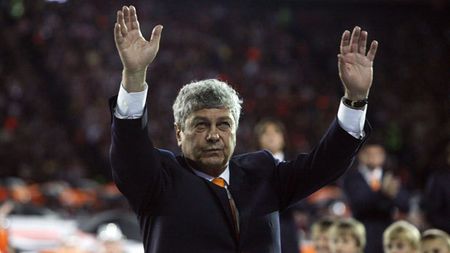 "Il Luce" îi umflă de râs pe cei de la Napoli!** Îi face MEGA-reclamă unui fundaș care a fost turist la BarÃ§a: "Este cel mai bun din lume!"