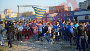 FOTO** Invazia „lupilor"! Petrolul a avut 2.500 de fani pe Național Arena
