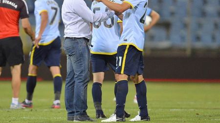 "Îmi pare rău pentru el!" Chiricheș, băgat în 'ședință' de Reghecampf. Ce planuri are antrenorul și ce i-a transmis