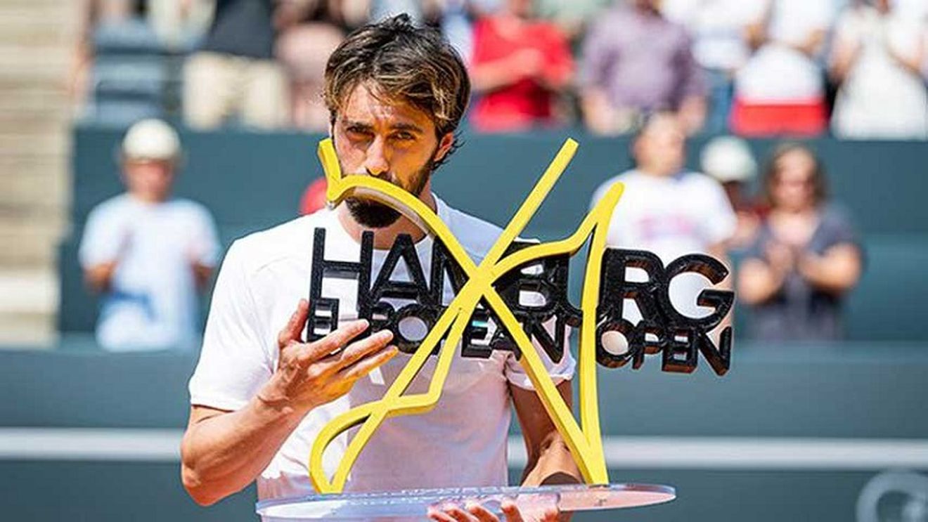 Nikoloz Basilashvili și-a apărat titlul de la Hamburg. După ce a salvat două mingi în semifinala cu Zverev, georgianul a avut viață grea și în ultimul act