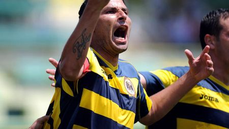 Ar fi trebuit să ajungă măcar la Real Madrid după reclama asta!** Trică îi face pe bulgari să creadă că l-au luat pe noul Messi: "O lovitură"