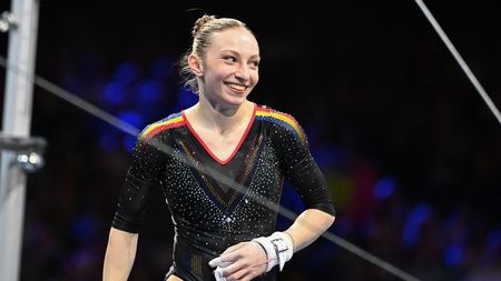 Ce au scris americanii de la Stanford despre Ana Bărbosu după debutul româncei care a primit bursă de 100.000 de dolari