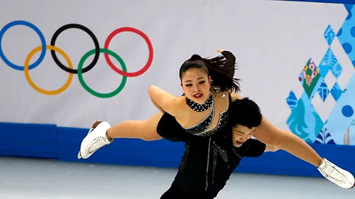 FOTO - Maia și Alex Shibutani, moment strânjenitor la JO de la Soci