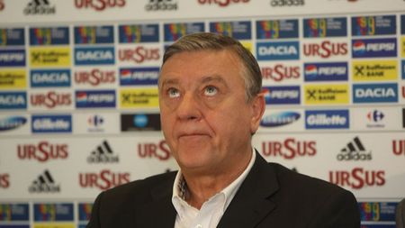 "De aici încolo ne vom califica la un turneu final o dată la 6 sau 8 ani!"**