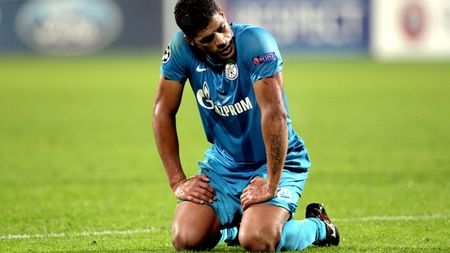 "Veniți și luați-mă!"** Strigătul de disperare al unei vedete de 40 de milioane: Abramovich vrea să îl scape de scandalul în care a intrat