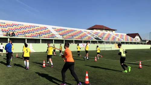 SPECIAL | Bradu'... mereu în haine de Crăciun! Stadion de milioane de euro la Liga a III-a. Iulian Tameș e vedetă la echipa lui Adrian Dulcea 