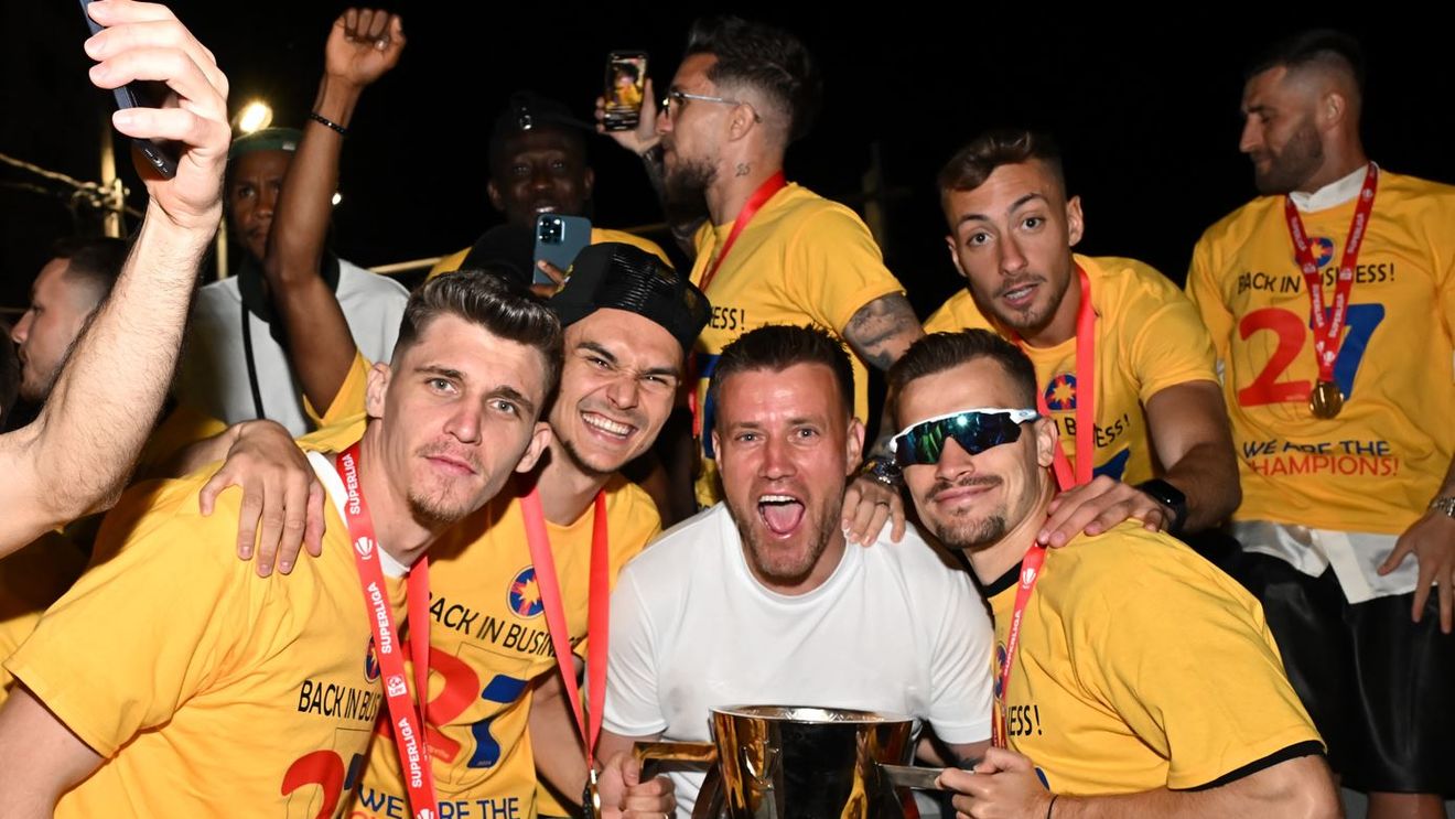 Darius Olaru și declarația serii, direct din autocarul decapotabil care i-a plimbat pe fotbaliștii FCSB prin București!