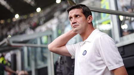 Ghilotina e deasupra capului lui Chivu după eșecul nemeritat cu Juventus: „Riscă să fie dat afară după Sassuolo!”