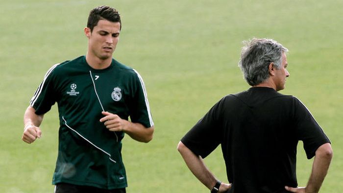 Asta ar fi lovitura anului! Patronul care a recunoscut că va face oferte pentru Ronaldo și Mourinho:** "În sport, trebuie să fii ambițios"