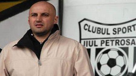 Jiul trebuie să-i dea bani lui Antohi