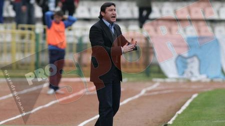 "Și Răzvan Lucescu a terminat tot pe locul 9 cu FC Brașov"