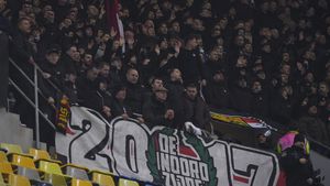 Reacție dură a fanilor lui Feyenoord după ce FCSB a marcat 3 goluri consecutive și a întors miraculos scorul!