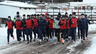 ACSM Reșița s-a reunit în decorul alb din Valea Domanului! Echipa lui Flavius Stoican are două noutăți în lot și s-a despărțit cert de doi jucători