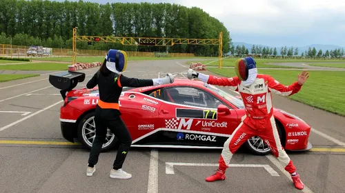 Loredana Dinu a fost copilot de teste pentru Mihai Leu pe un Ferrari 458 Challenge | FOTO