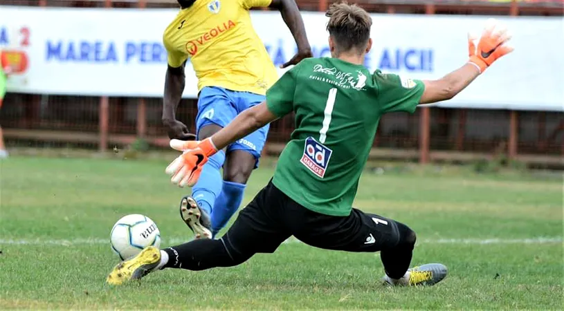 Titular de la Sportul Snagov pe banca echipei Campionii FC Argeş la o distanţă de şapte zile, deşi nu e perioadă de transferuri. Cum a fost posibil? Ionuţ Badea explică situaţia de amatori