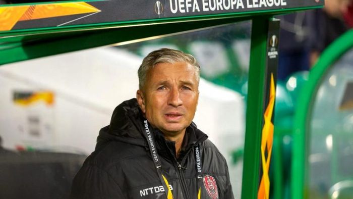 Dan Petrescu face din nou scandal, din cauza programului. CFR Cluj a cerut amânarea meciului cu FC Botoșani, dar a fost refuzată