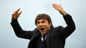 PSG a demarat negocierile cu italianul Antonio Conte pentru o mutare șoc!