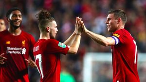 "Stupid nenorocit!" Un jucător de la Liverpool a fost suspendat după ce l-a jignit pe Harry Kane | VIDEO