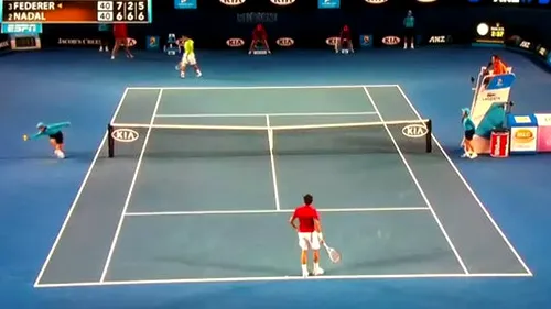 VIDEO Pe teren erau Nadal și Federer, dar el a furat ochii mulțimii!** Cei doi, martorii momentului mai tare decât artificiile date de Ziua Australiei