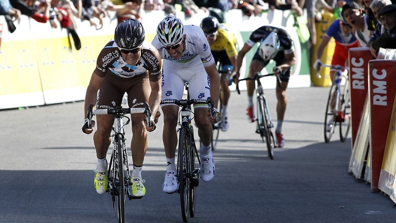 Imbatabilul Betancur. Columbianul a făcut "dubla" în Paris-Nisa și a preluat și tricoul galben