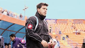 Contra rupe topurile!** E pe primul loc în clasamentul antrenorilor activi în Liga 1 cu cele mai bune debuturi!