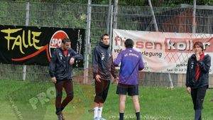 ALARMĂ‚ la Steaua!** Tătărușanu a părăsit antrenamentul ACCIDENTAT! Ce meci important ar putea rata