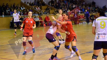 Acuze grave în handbal: "Federația lucrează pentru o echipă din nord!". Corona, taxată cu 16 aruncări de la 7 metri în meciul cu CSM