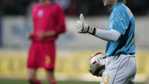 "Steaua îi are pe Zapata, Tătărușanu, Lungu și Vâtcă**, de ce m-aș gândi la Hamutovski?!"