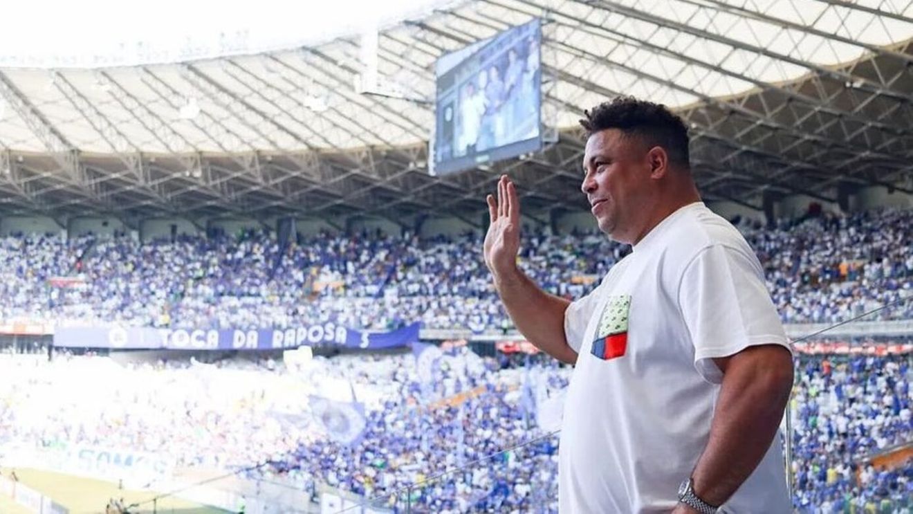 Ronaldo brazilianul a făcut topul celor mai buni fotbaliști din toate timpurile. Cristiano Ronaldo nu e în TOP 3