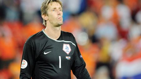 Van der Sar, la 129 de selecții pentru Olanda