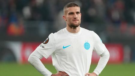 E gata: Bîrligea a semnat cu Frosinone! FCSB a făcut anunțul oficial