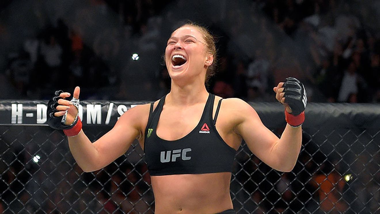 FOTO | Prima apariție publică a Rondei Rousey după ce a pierdut titlul mondial la UFC