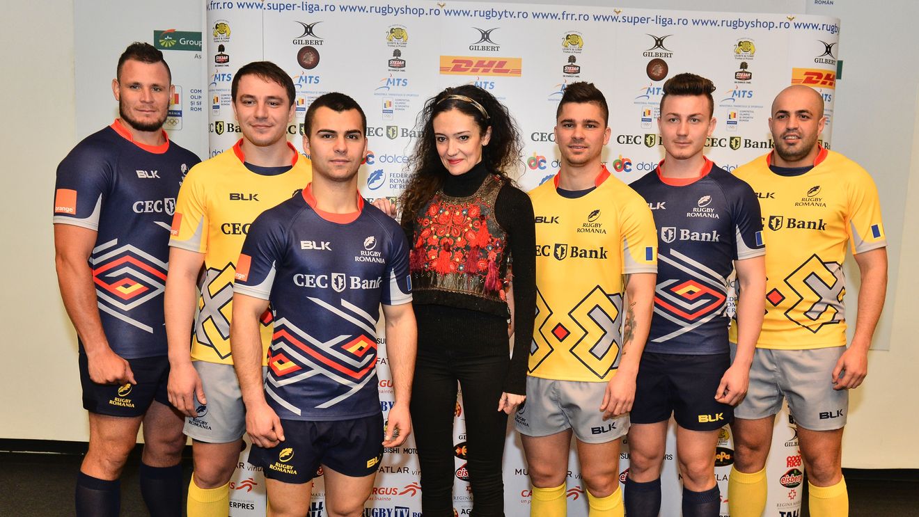 Stejarii au prezentat noile echipamente de joc. "Coarnele berbecului" și "cârligul ciobanului" sunt simbolurile care se regăsesc pe tricouri în 2016