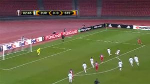 Adi Popa și-a ieșit din minți la meciul cu Zurich!  "Ce-ai făcut? De ce dai acolo?" Schimb de replici VIOLENT 