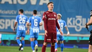 Suma uriașă pe care Varga i-o datorează lui Louis Munteanu. Se pozează cu lingourile de aur, dar l-a lăsat cu buza umflată pe starul lui CFR Cluj: „De aia n-a venit nici Contra”