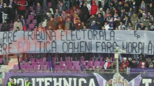 FOTO Galeria timișoreană, apolitică: **”Stadionul nostru nu are tribună electorală!”