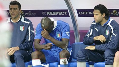Prandelli s-a convins de Super Mario: "Nu mai pot să vorbesc, am urlat la el tot meciul degeaba!" Consecința? Va fi titular și cu Irlanda:)