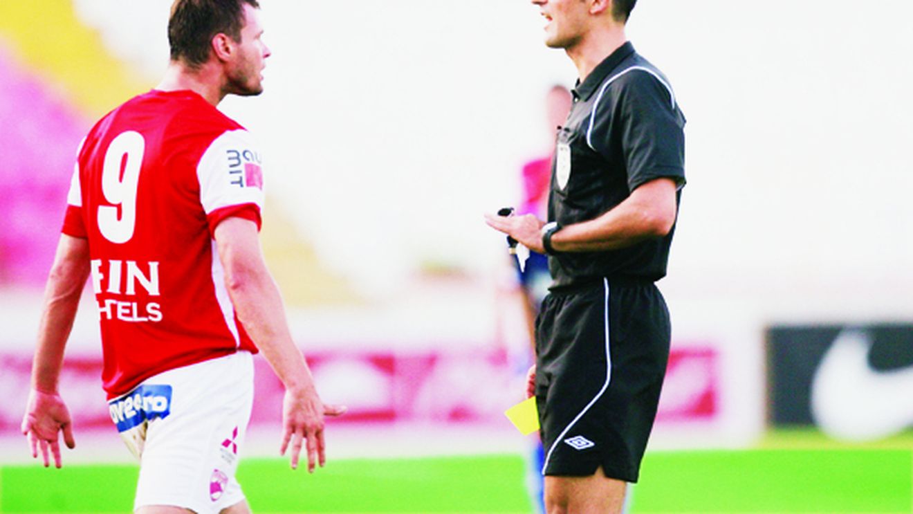 A greșit grav la debutul în Liga1!** În 2009, Adrian Illyeș a fost bătut de un jucător