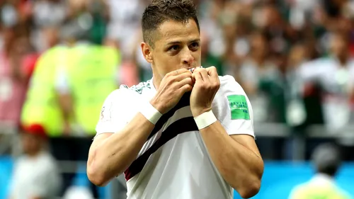 Chicharito și-a schimbat look-ul chiar înaintea meciului cu Brazilia. FOTO | Apariție extravagantă a atacantului de la West Ham