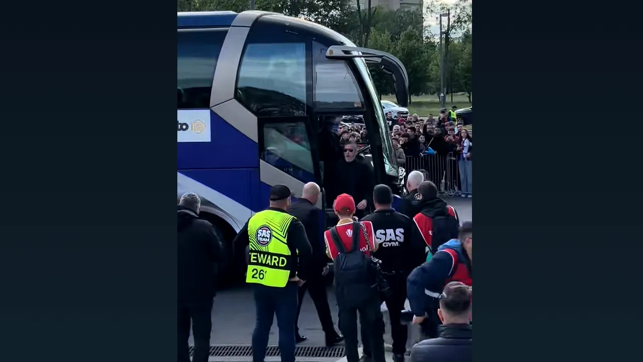 Ce a strigat Meme Stoica în momentul în care a coborât din autocar la Arena Națională. Oficialul FCSB, în extaz pentru titlul 28