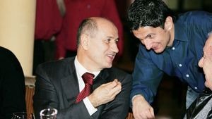 Săgeți otrăvite către Răzvan!** Copos are un stil aparte de a transmite mesaje antrenorului