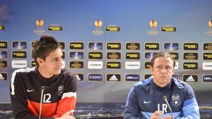 Încă un transfer! Unul dintre favoriții lui Reghe ajunge la Steaua!** Becali confirmă: "L-am luat. Vine din vară!"