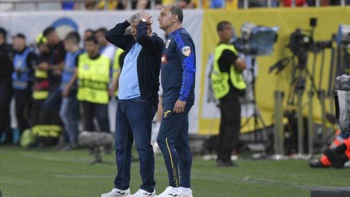 Filmul manevrelor de resuscitare care i-au salvat viața lui Mircea Lucescu. Ce s-a întâmplat sub ochii fotbaliștilor: „Erau speriați. N-au mers din prima”