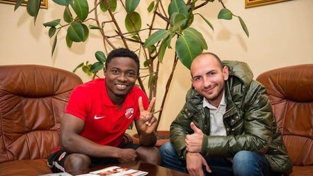 Nevasta lui Reghecampf cheamă procurorii DNA la FRF: "E o golănie fără margini". Intermediarii acuză regulamentul, FRF le răspunde că au semnat ca primarii