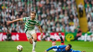 Blestemul lui Ianis Hagi a lovit-o crunt pe Rangers! Cum a umilit-o Celtic