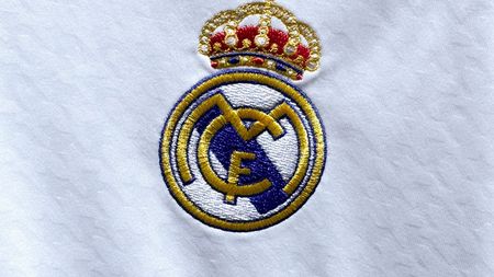 Real Madrid a transferat un fotbalist român de 16 ani! A jucat deja pentru Spania U16
