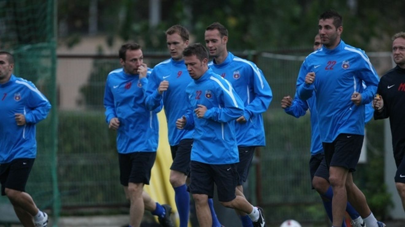 Becali l-a crezut ZMEU: "Nu pot să cred că l-am luat, e indolent!"** Acum își anunță revenirea la o echipă de top: "O să negociez ca bărbații" Veste rea pentru Copos