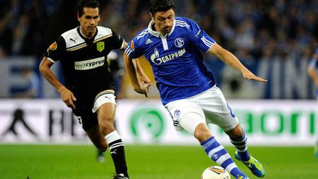 Cu Marica integralist, "minerii" s-au împiedicat de ultima clasată!** Freiburg - Schalke 2-1